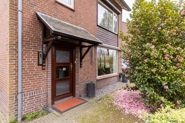 Foto 14 van Min. Aalbersestraat 46