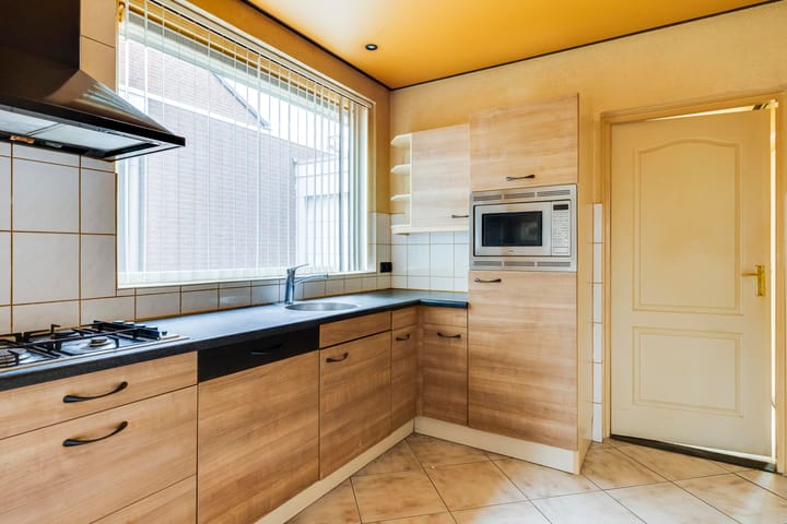 Foto 17 van Min. Aalbersestraat 46