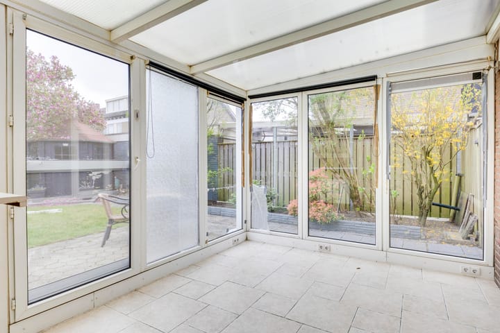 Foto 24 van Min. Aalbersestraat 46