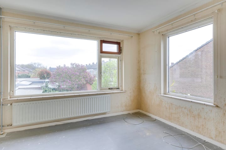 Foto 37 van Min. Aalbersestraat 46