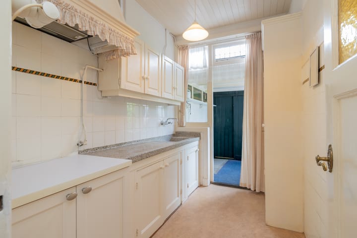 Foto 18 van Deckerstraat 24