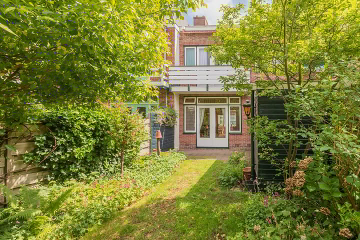 Foto 37 van Deckerstraat 24