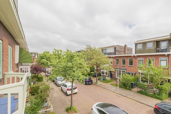 Foto 42 van Deckerstraat 24