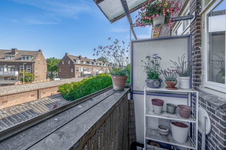 Foto 16 van Petemoederslaan 13-BS