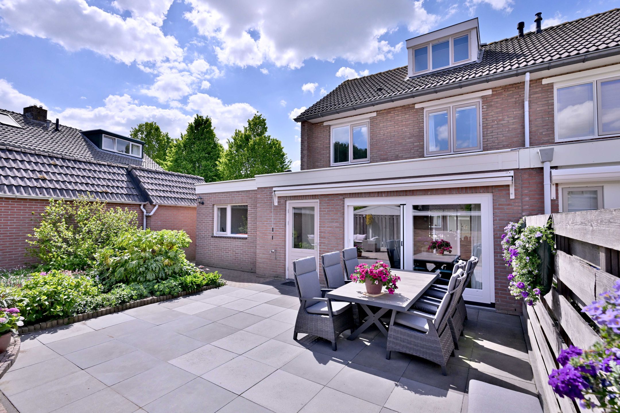 Photo 15 of Prinses Irenestraat 2