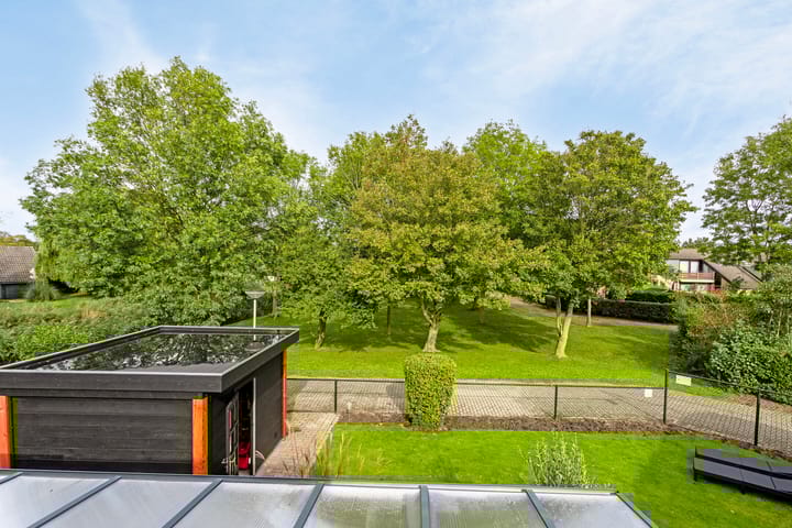 Photo 2 of Herckenstein 45