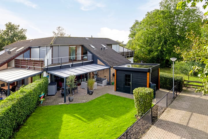 Photo 20 of Herckenstein 45