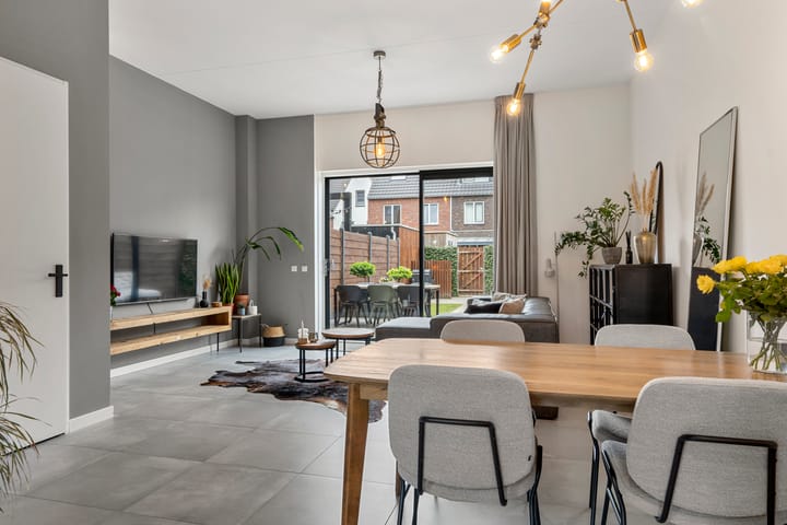 Foto 3 van Enkalaan 145