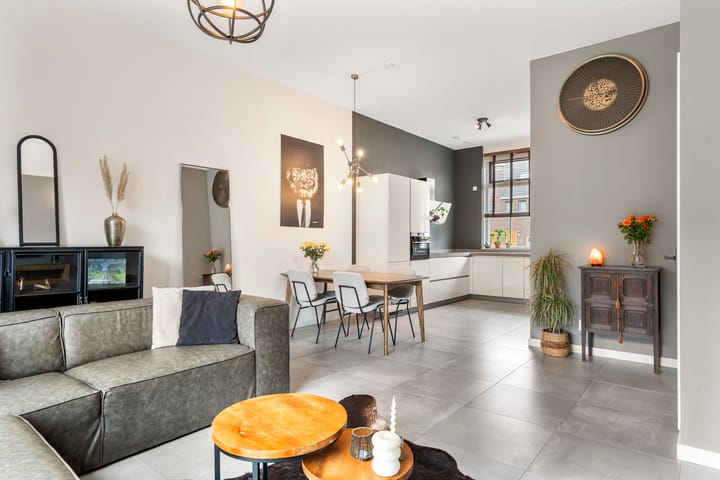 Foto 25 van Enkalaan 145