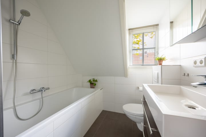 Foto 30 van Leeuwstraat 38