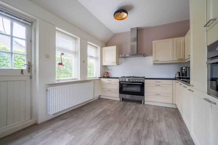 Foto 11 van Hoofdweg 162