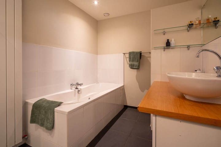 Foto 19 van Hoofdweg 162