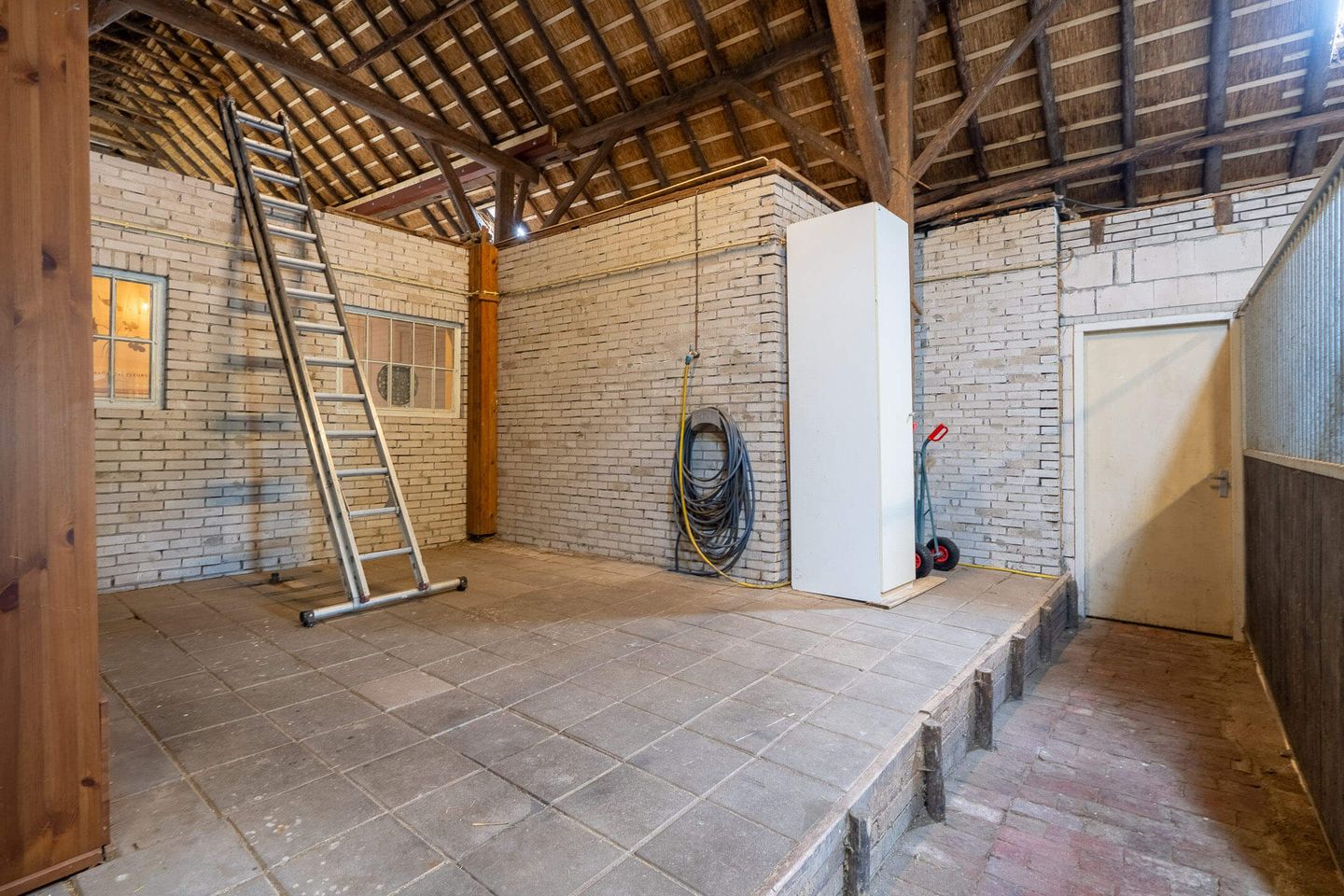 Foto 35 van Hoofdweg 162