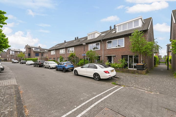 Foto 1 van Fie Carelsenlaan 39