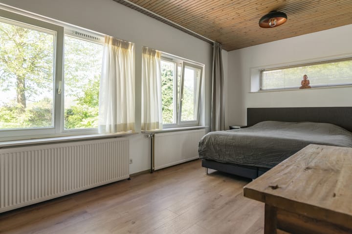 Foto 20 van Lytsegeast 28