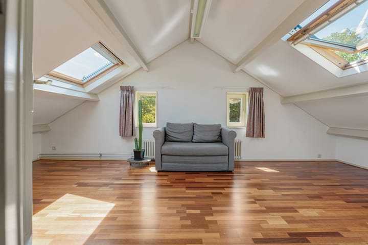 Foto 33 van Lytsegeast 28