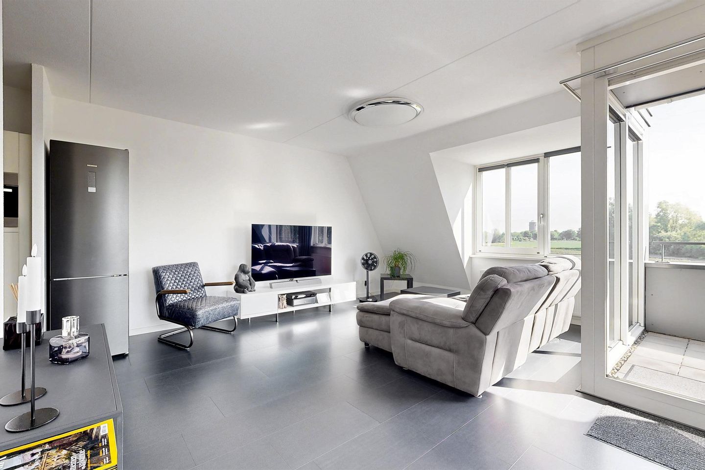 Foto 10 van Wapenplaats 92