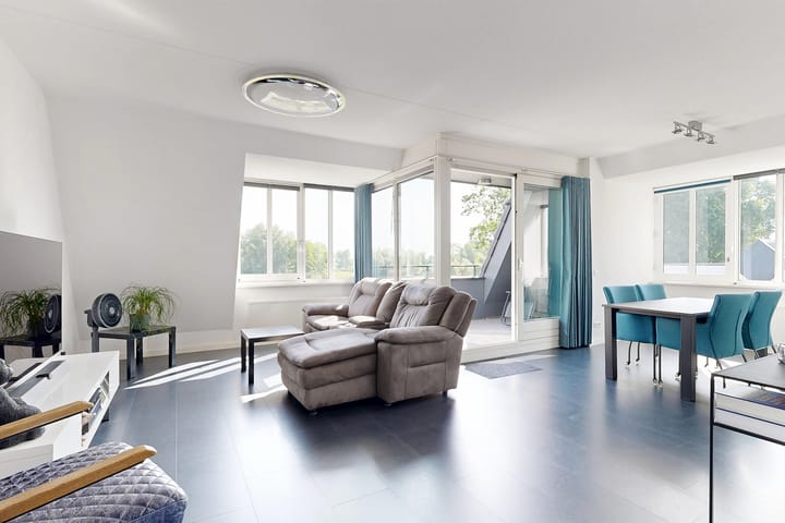 Foto 12 van Wapenplaats 92