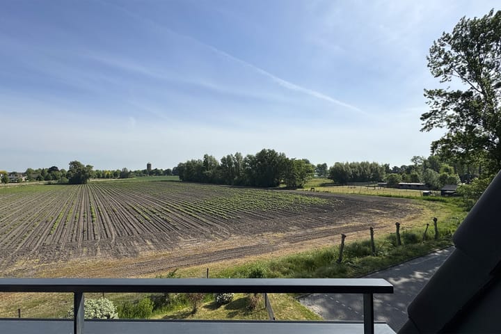 Foto 44 van Wapenplaats 92