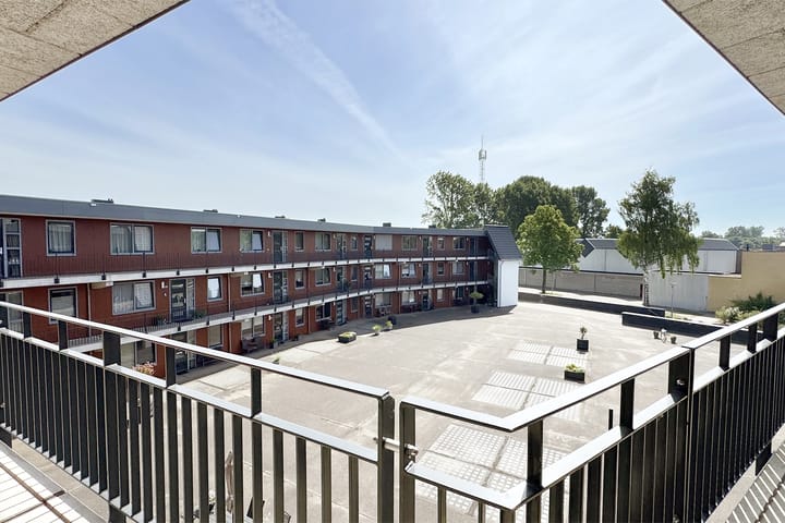 Foto 50 van Wapenplaats 92