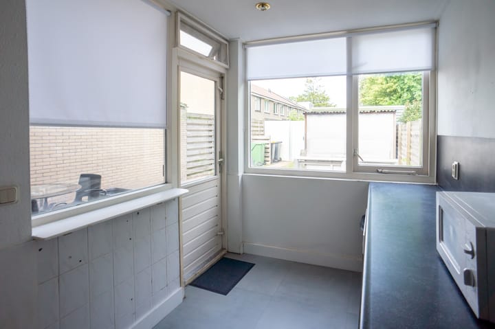 Foto 7 van Granaat 56