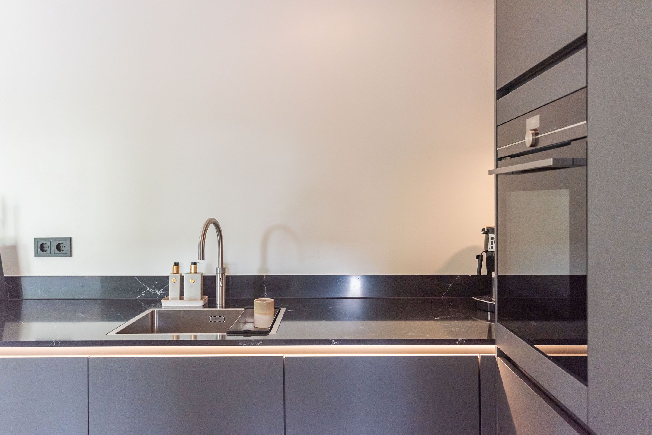 Foto 18 van Emmerikseweg 21