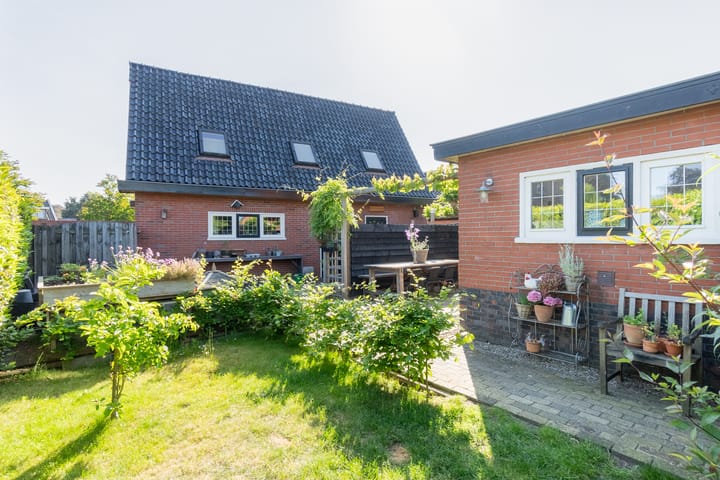 Foto 32 van Prinses Julianastraat 1