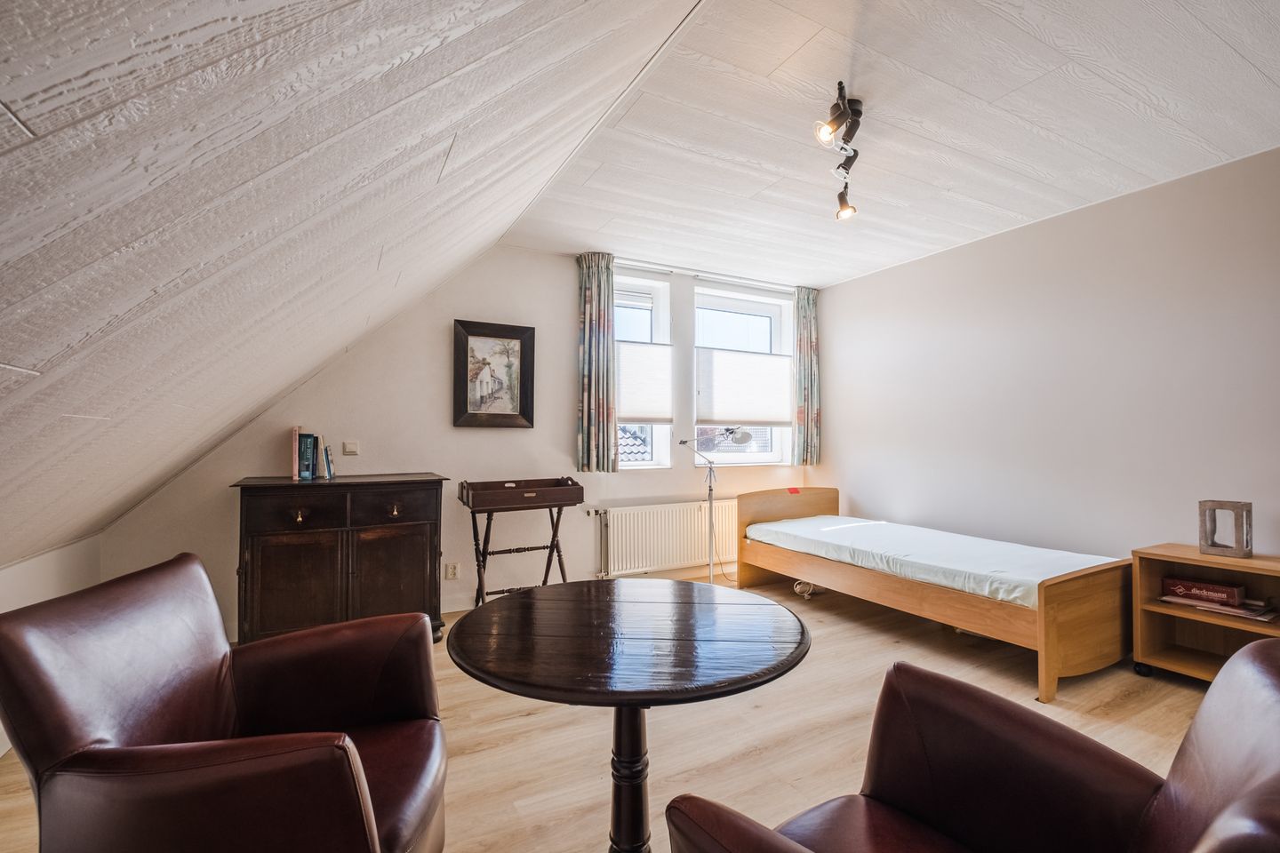 Photo 25 of Wezel 57