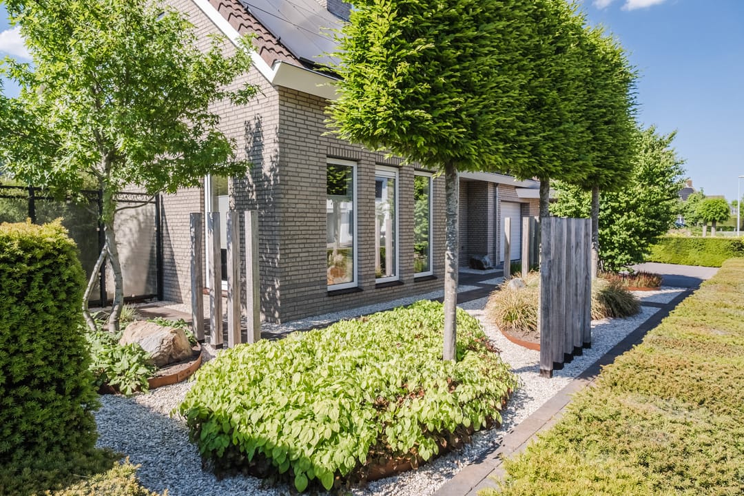 Photo 46 of Wezel 57