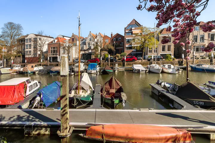 Foto 51 van Wijnstraat 120