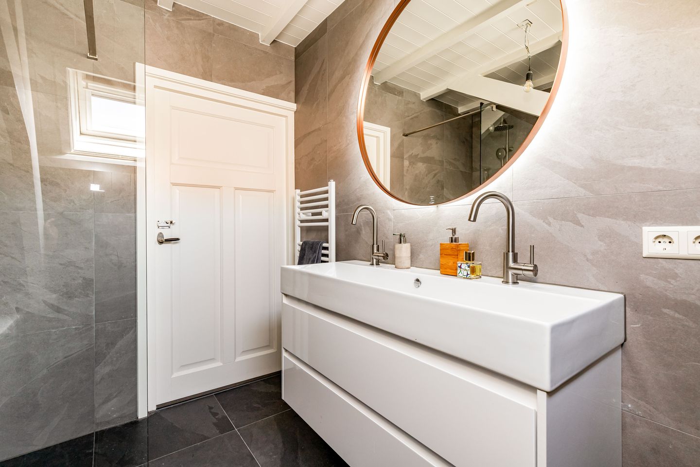 Foto 20 van Rijksstraatweg 216-B