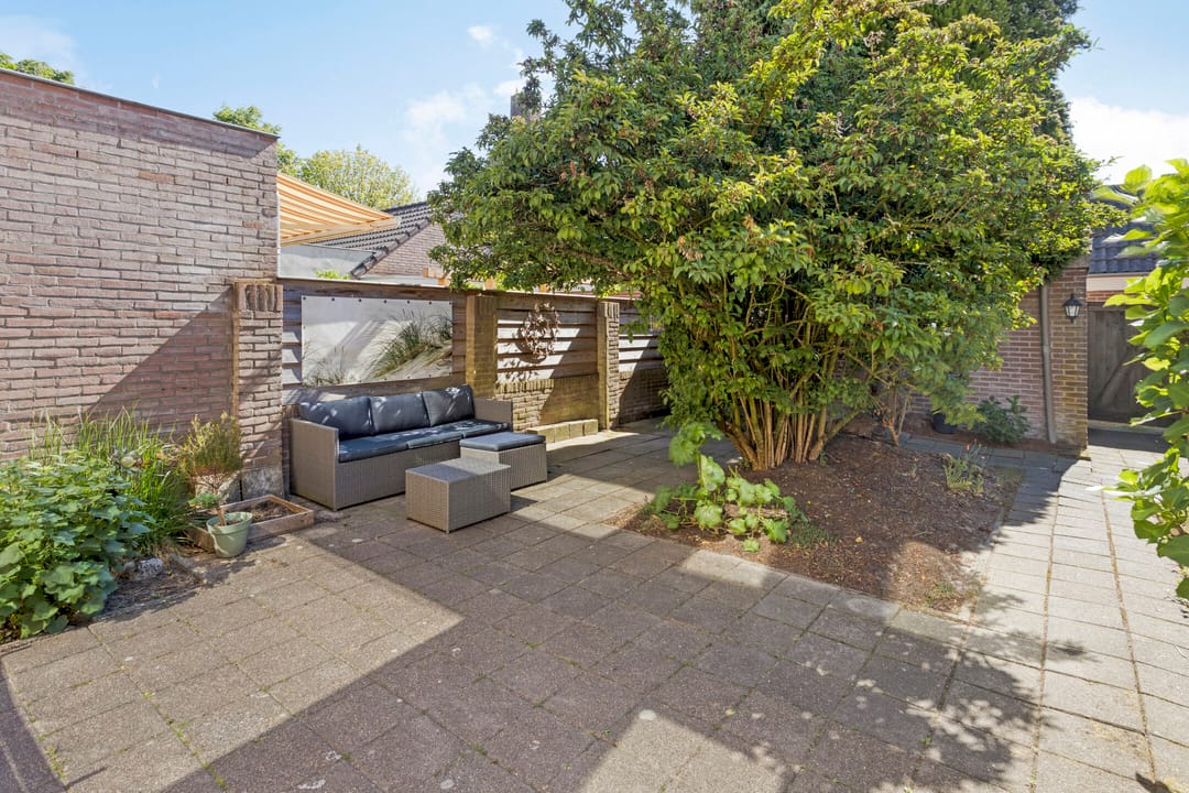 Foto 11 van Pastoor van Geldropstraat 4