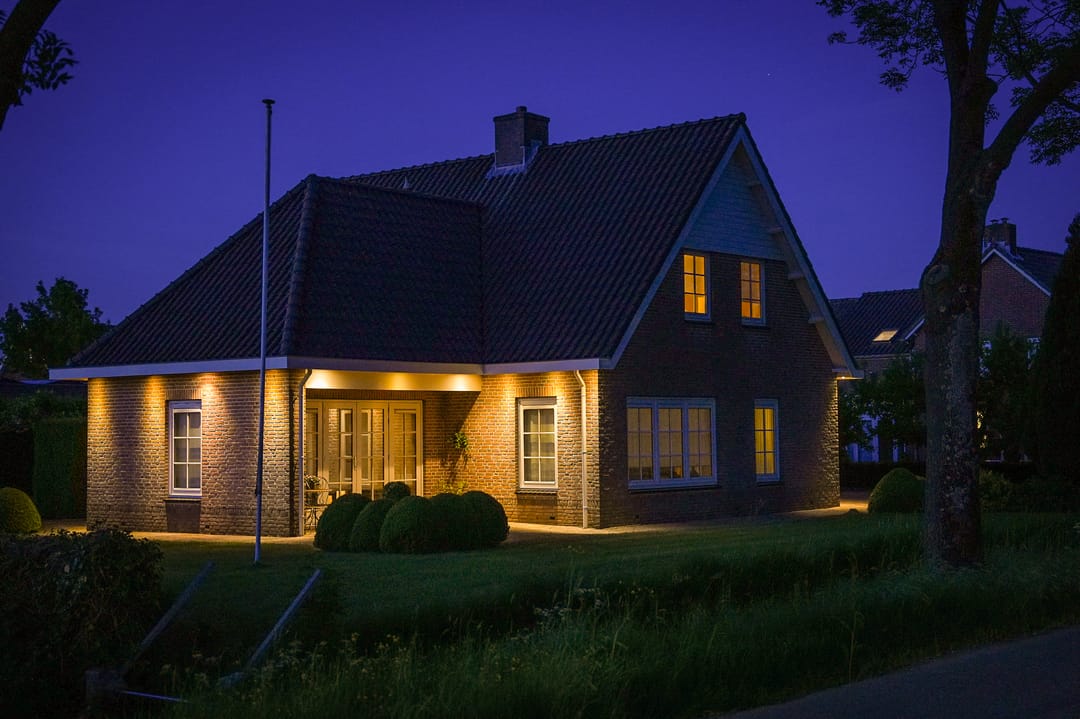 Photo 2 of Bredestraat 9-A