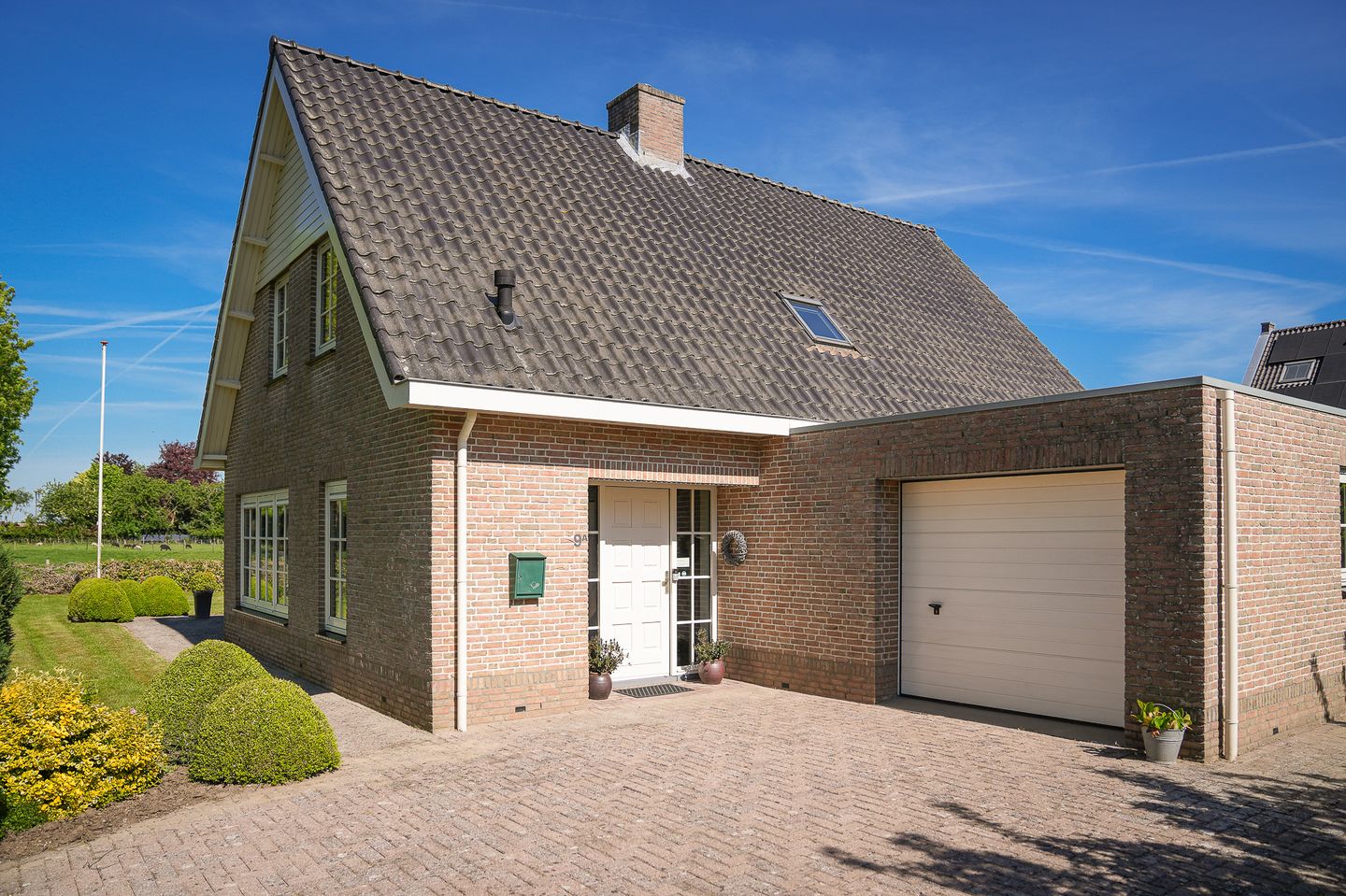 Photo 4 of Bredestraat 9-A