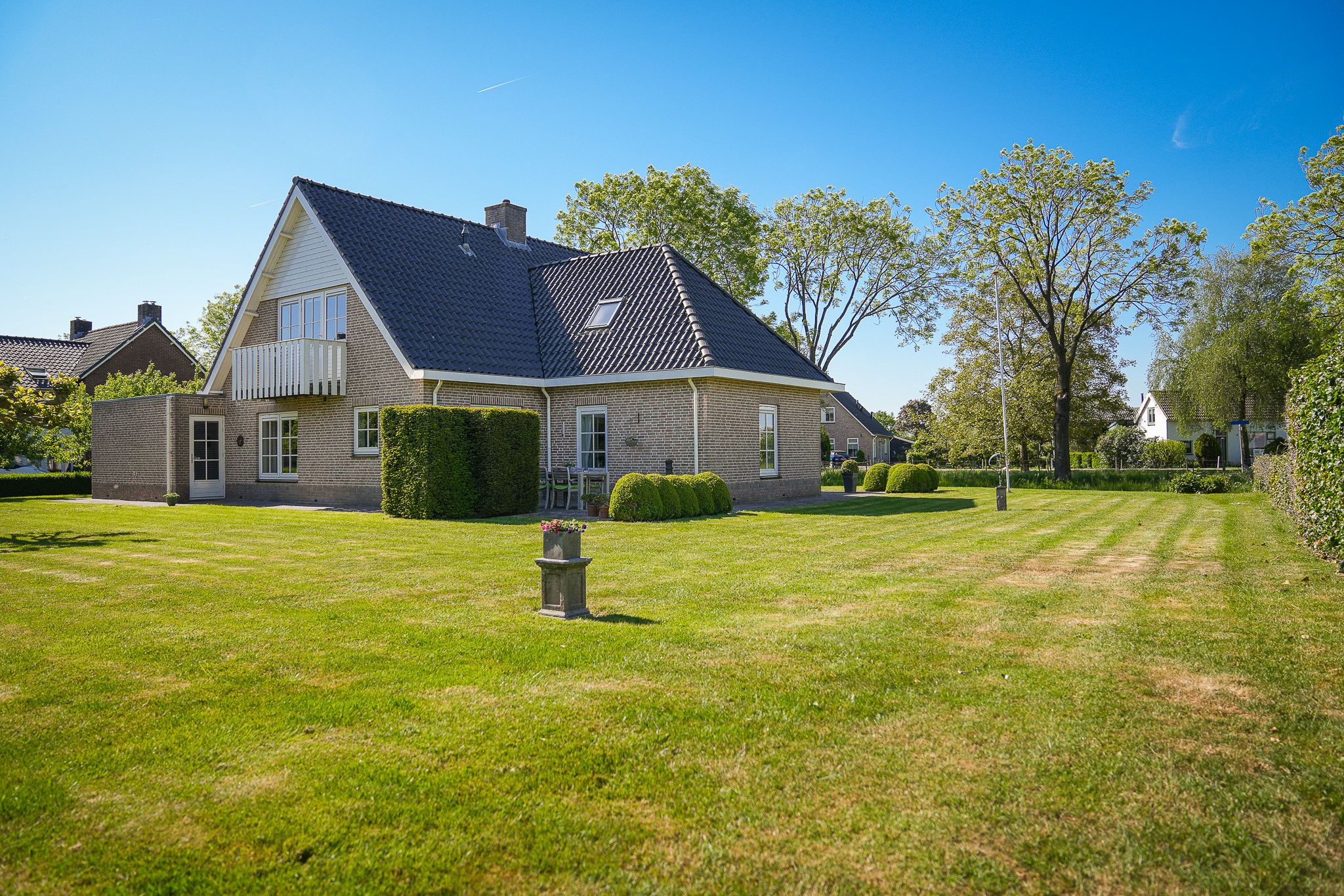 Photo 39 of Bredestraat 9-A