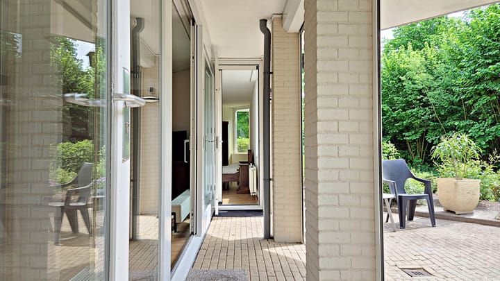 Foto 11 van Peter Benensonstraat 11