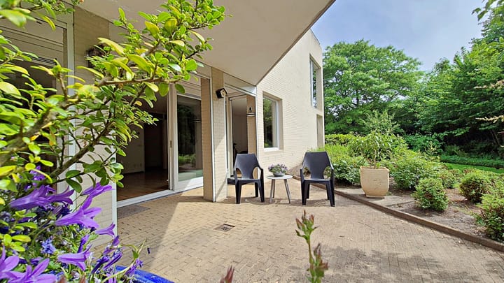 Foto 17 van Peter Benensonstraat 11