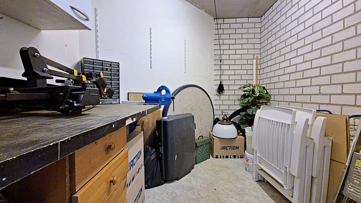 Foto 30 van Peter Benensonstraat 11