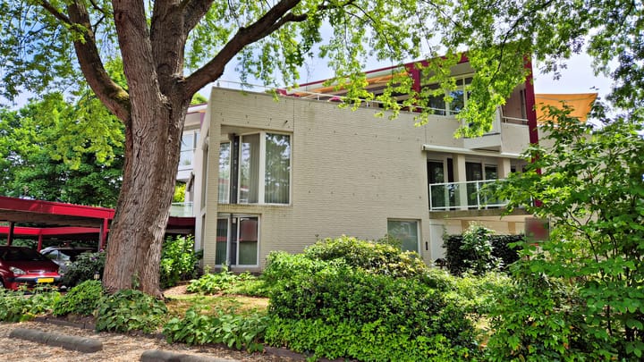 Foto 34 van Peter Benensonstraat 11