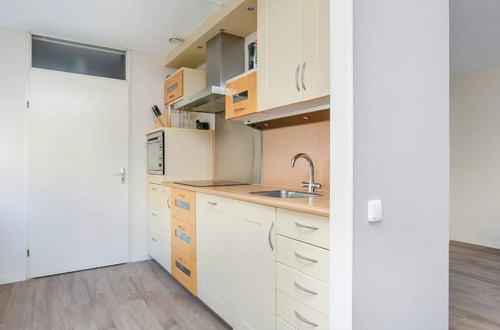 Foto 8 van Bremenstraat 51