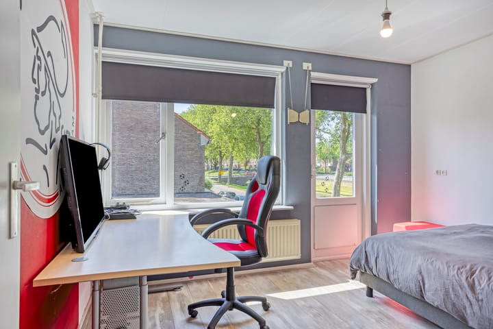 Photo 23 of Tjalkstraat 2