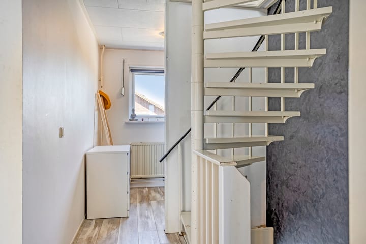 Photo 27 of Tjalkstraat 2