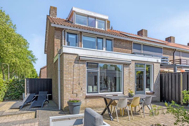 Photo 35 of Tjalkstraat 2