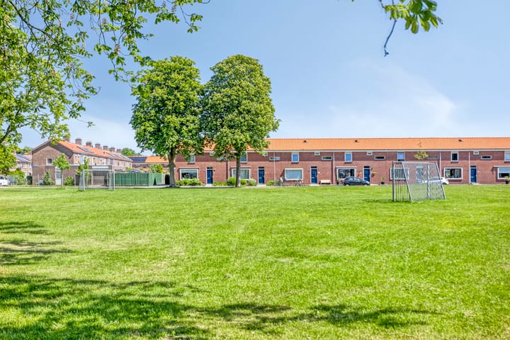 Photo 40 of Tjalkstraat 2