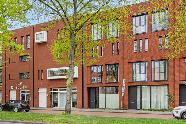Graafseweg 74