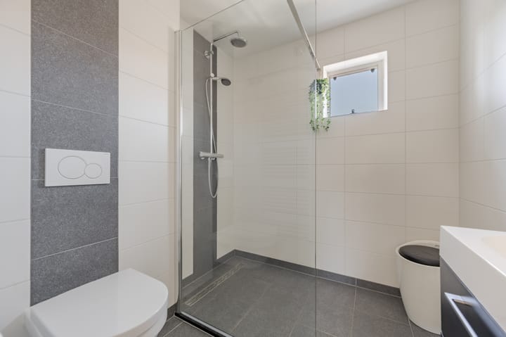 Photo 27 of Commandeurslaan 46