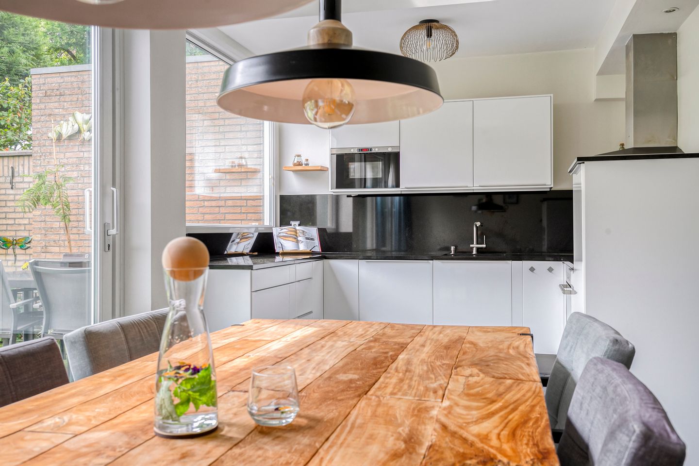 Foto 10 van Jan Ligthartplein 4