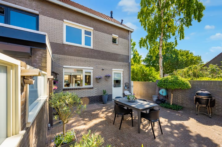 Photo 41 of Commandeurslaan 46