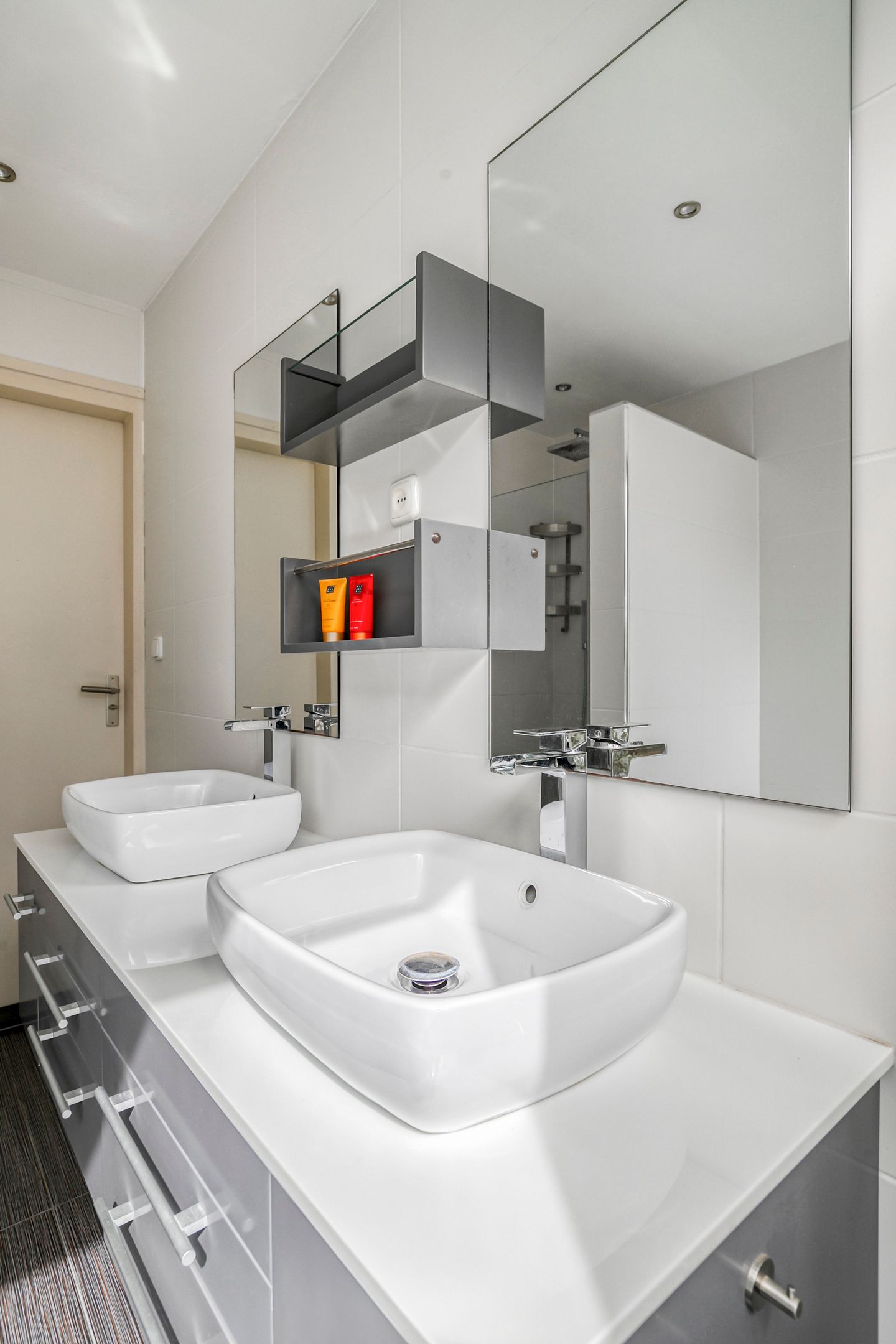 Foto 24 van Jan Ligthartplein 4