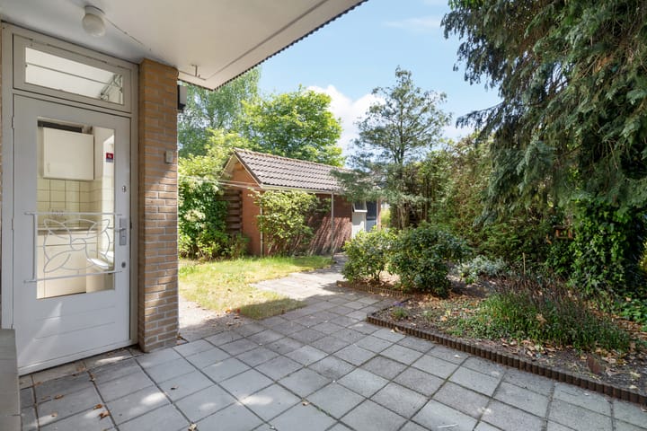 Photo 3 of Eikenlaan 63